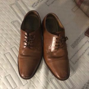 Brown shoe